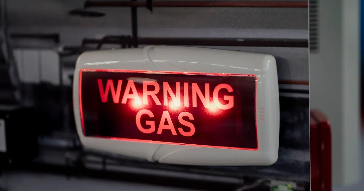 An early-warning indicator on a collections dashboard